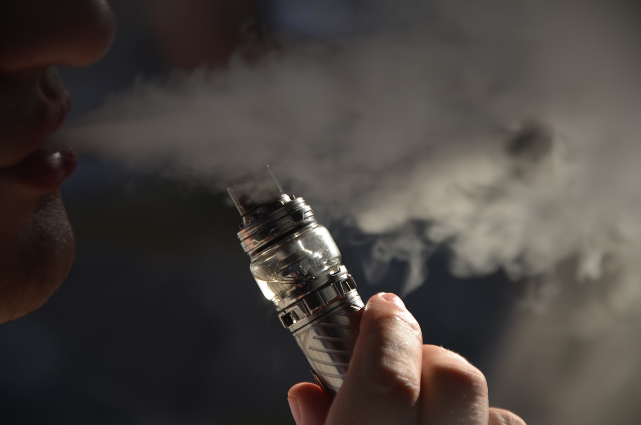 Representation image: e-cigarette/ vape